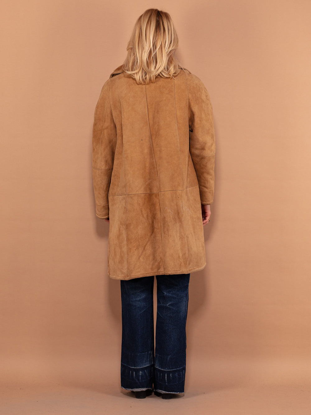 Vintage 80's Women Sheepskin Overcoat in Beige - NorthernGrip