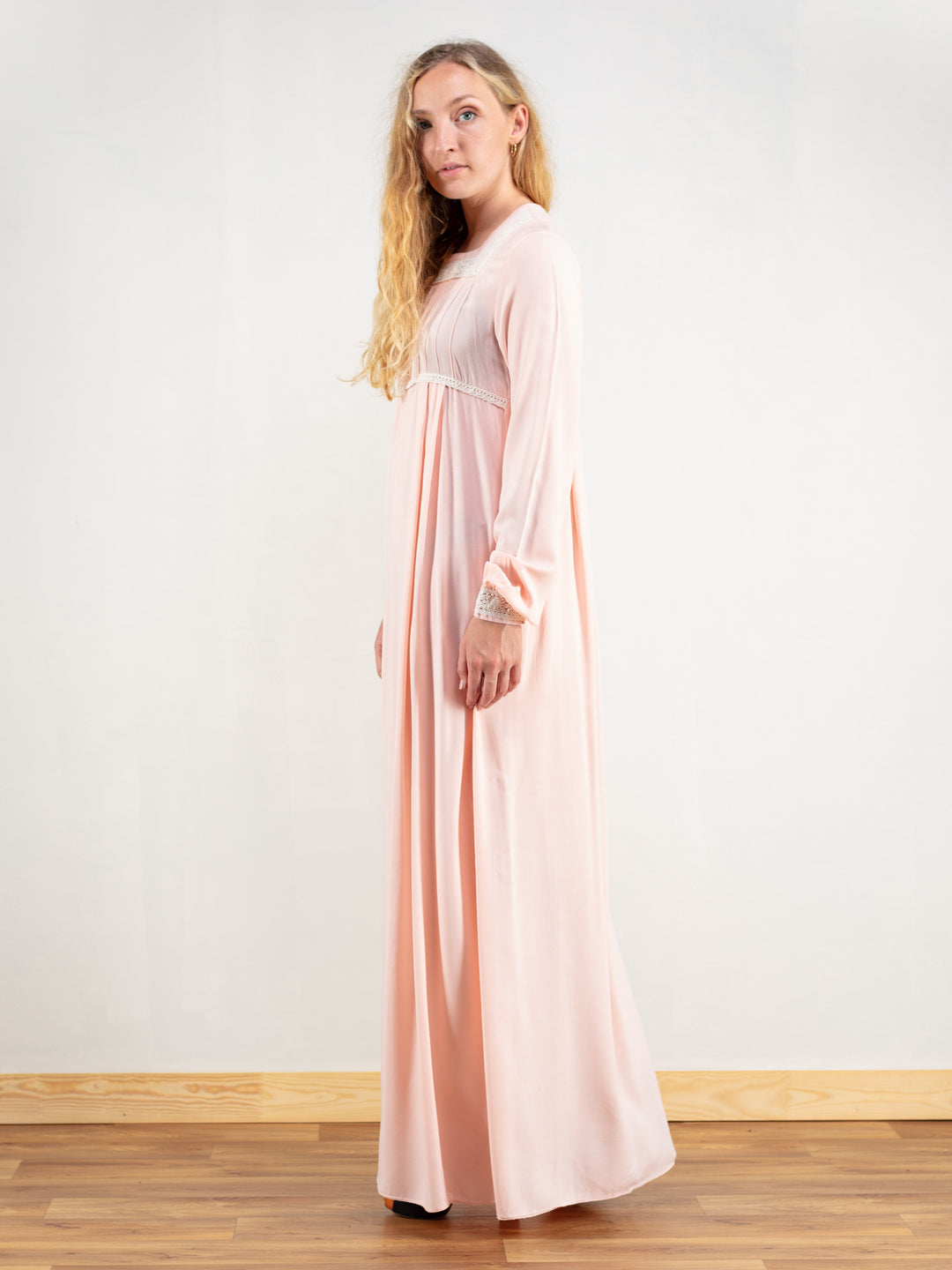 Vintage 80's Women Pastel Pink Maxi Dress - NorthernGrip