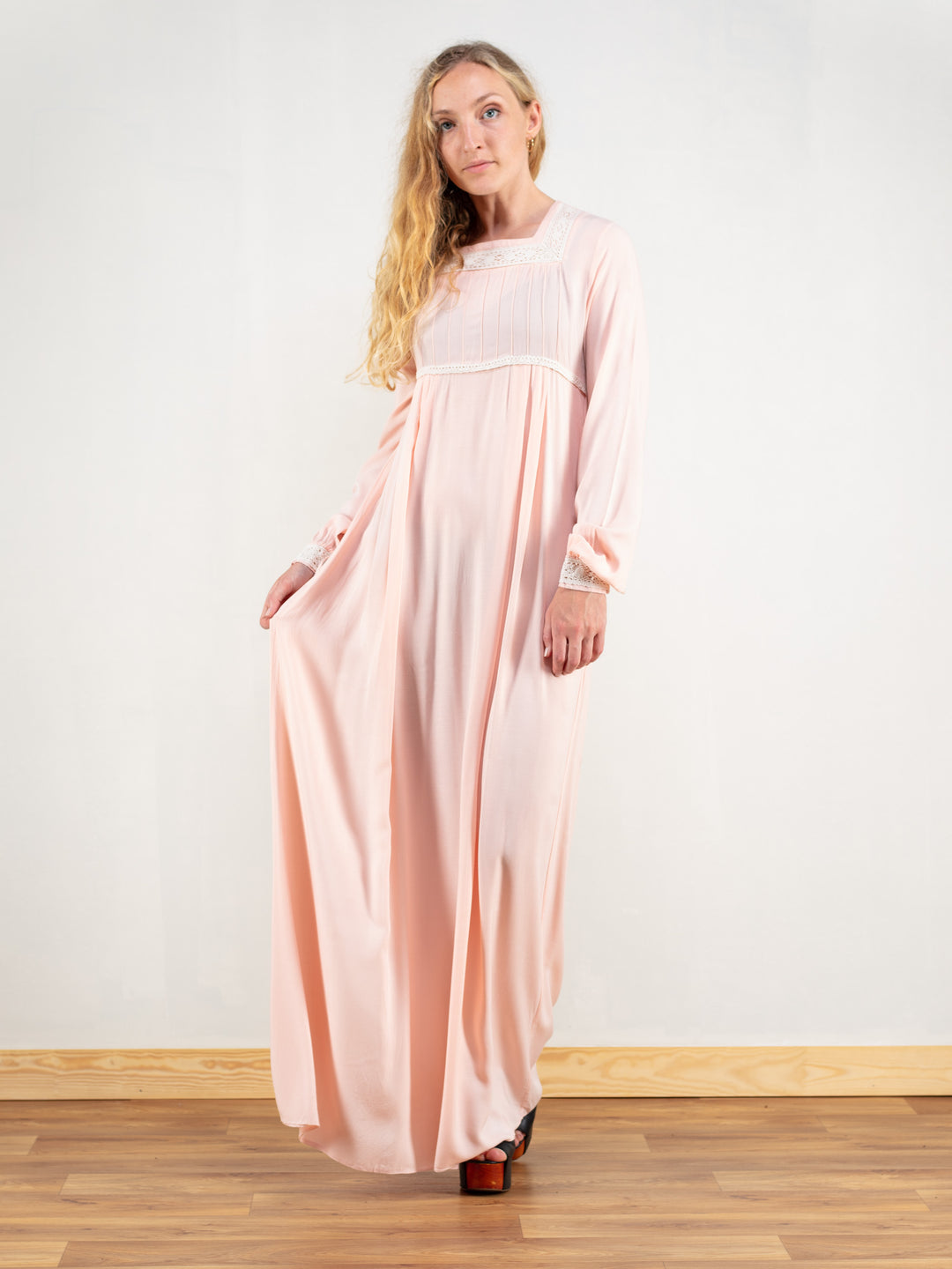 Vintage 80's Women Pastel Pink Maxi Dress - NorthernGrip