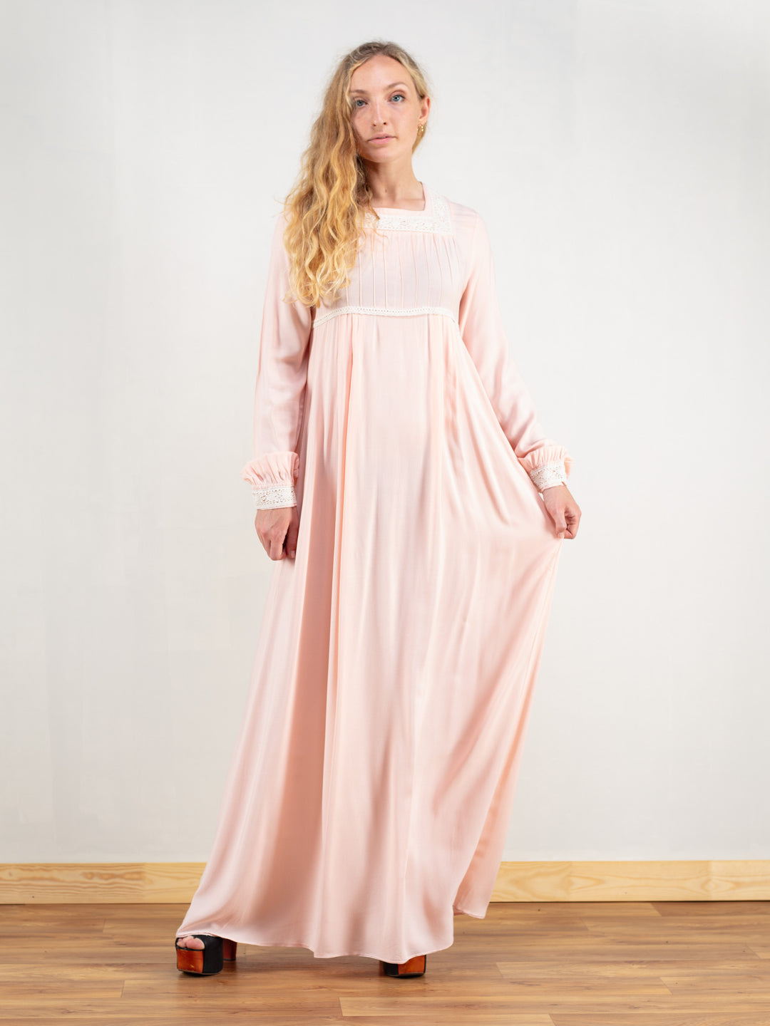 Vintage 80's Women Pastel Pink Maxi Dress - NorthernGrip