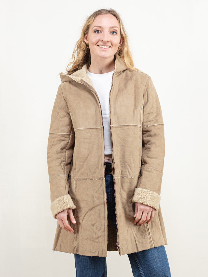 Vintage 90's Women Beige Sherpa Coat - NorthernGrip