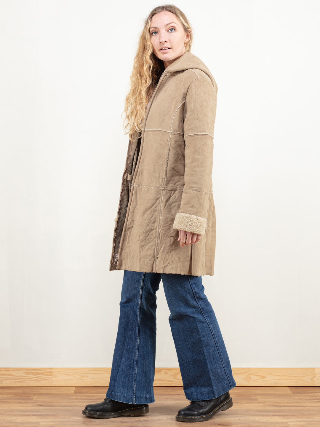 Vintage 90's Women Beige Sherpa Coat - NorthernGrip