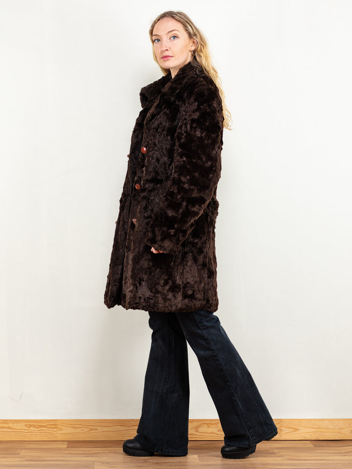 Vintage 70's Women Faux Fur Coat in Brown - NorthernGrip