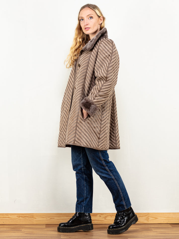 Vintage 80's Women Sheepskin Coat In Brown - NorthernGrip