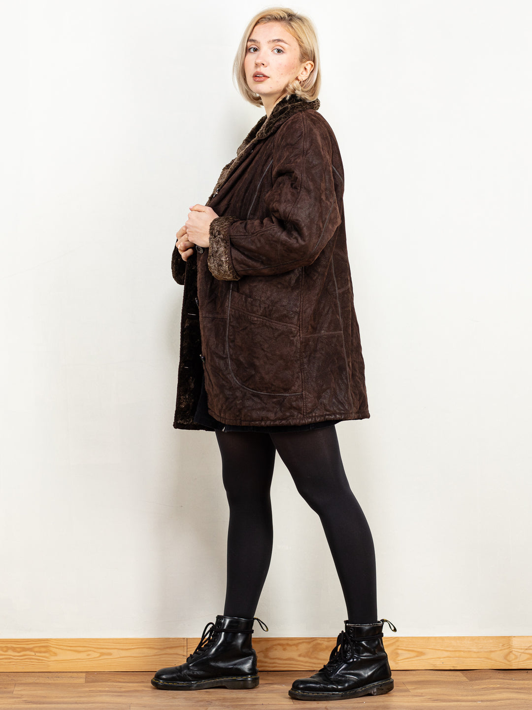 Vintage 90's Women Suede Sherpa Coat in Brown - NorthernGrip