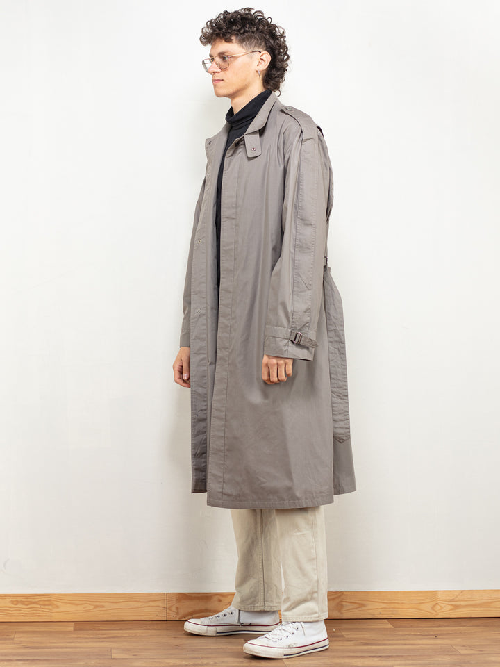 Vintage 90's Men Trench Coat in Grey - NorthernGrip