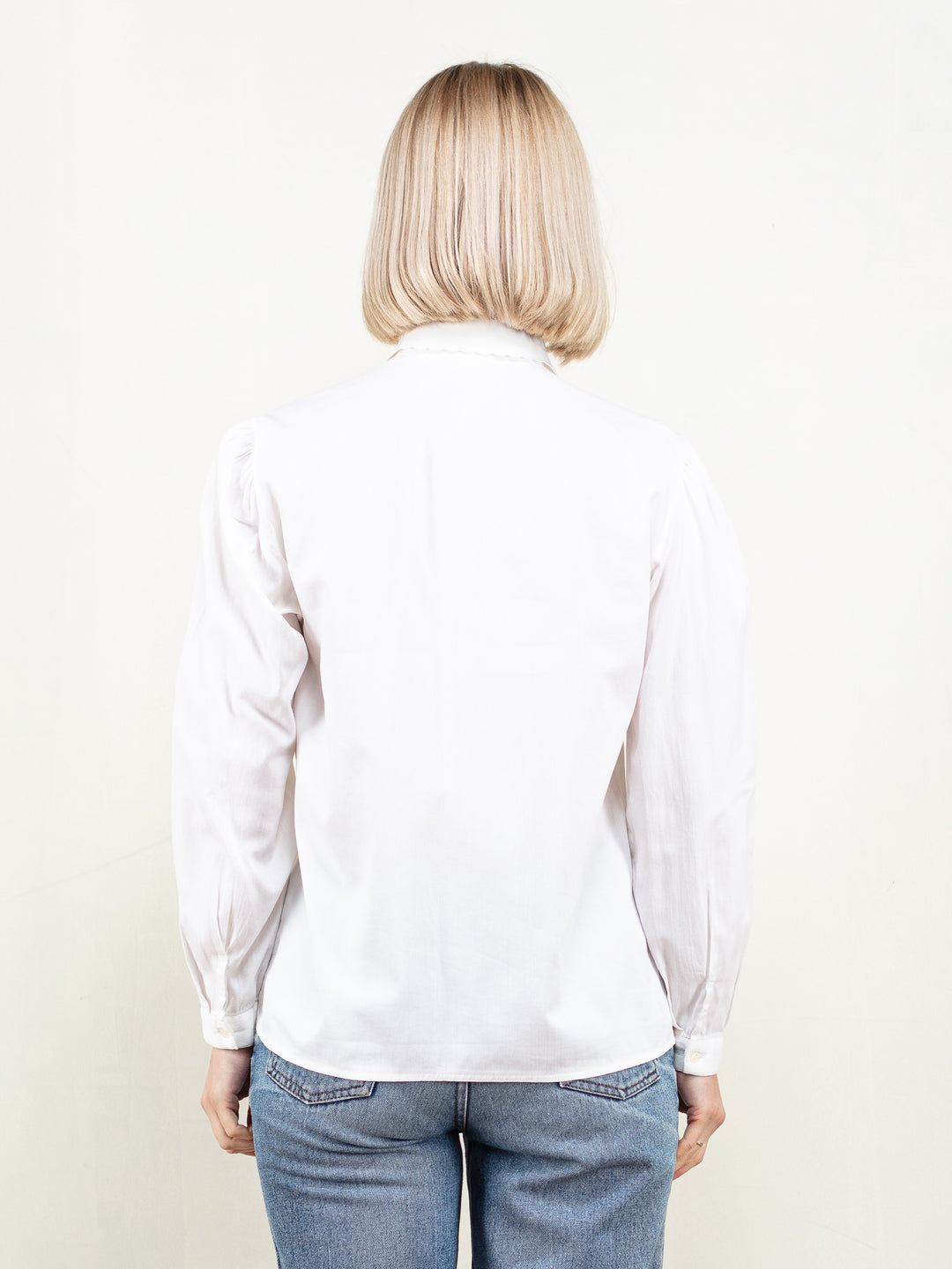 Vintage 70's Women White Blouse - NorthernGrip