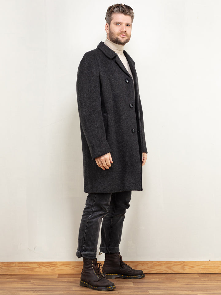 Vintage 80's Men Wool Blend Coat in Dark Grey - NorthernGrip