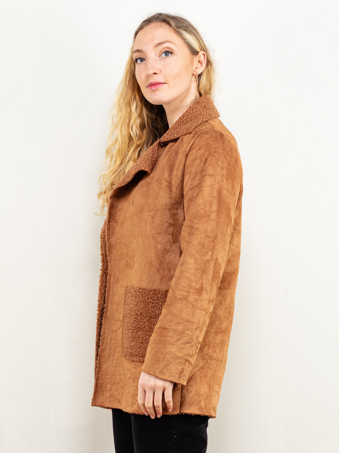 Vintage 00's Women Faux Suede Teddy Jacket in Brown - NorthernGrip