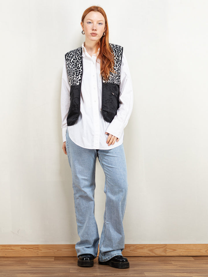 Vintage 90's Women Insulated Zip-Up Vest in Black - NorthernGrip